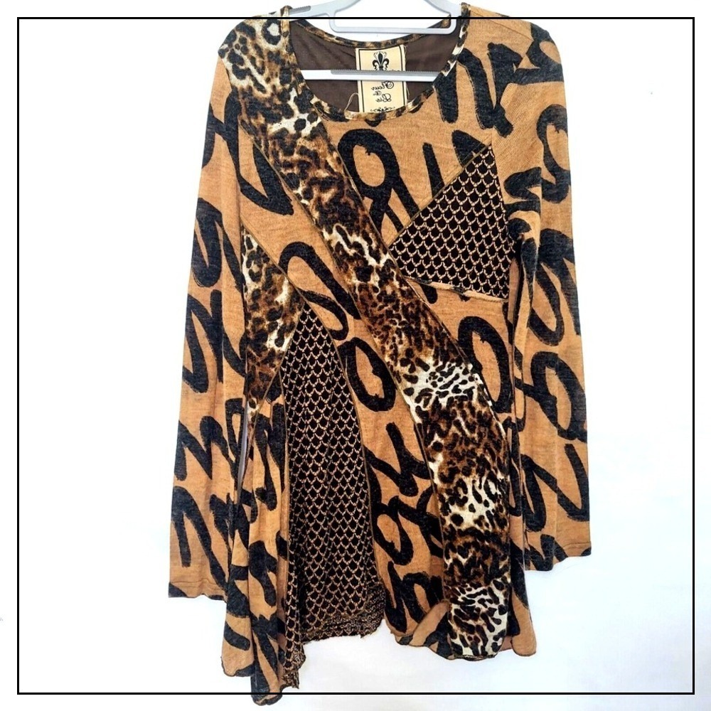 Fleur De Lis‎ Sweater L Tunic Patchwork Handkerchief Cheetah Mob Wife Glam Edgy